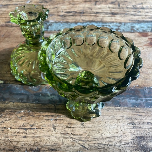 Vintage Pair of Fenton Colonial Green Glass Candlestick Holders - Picture 5 of 5